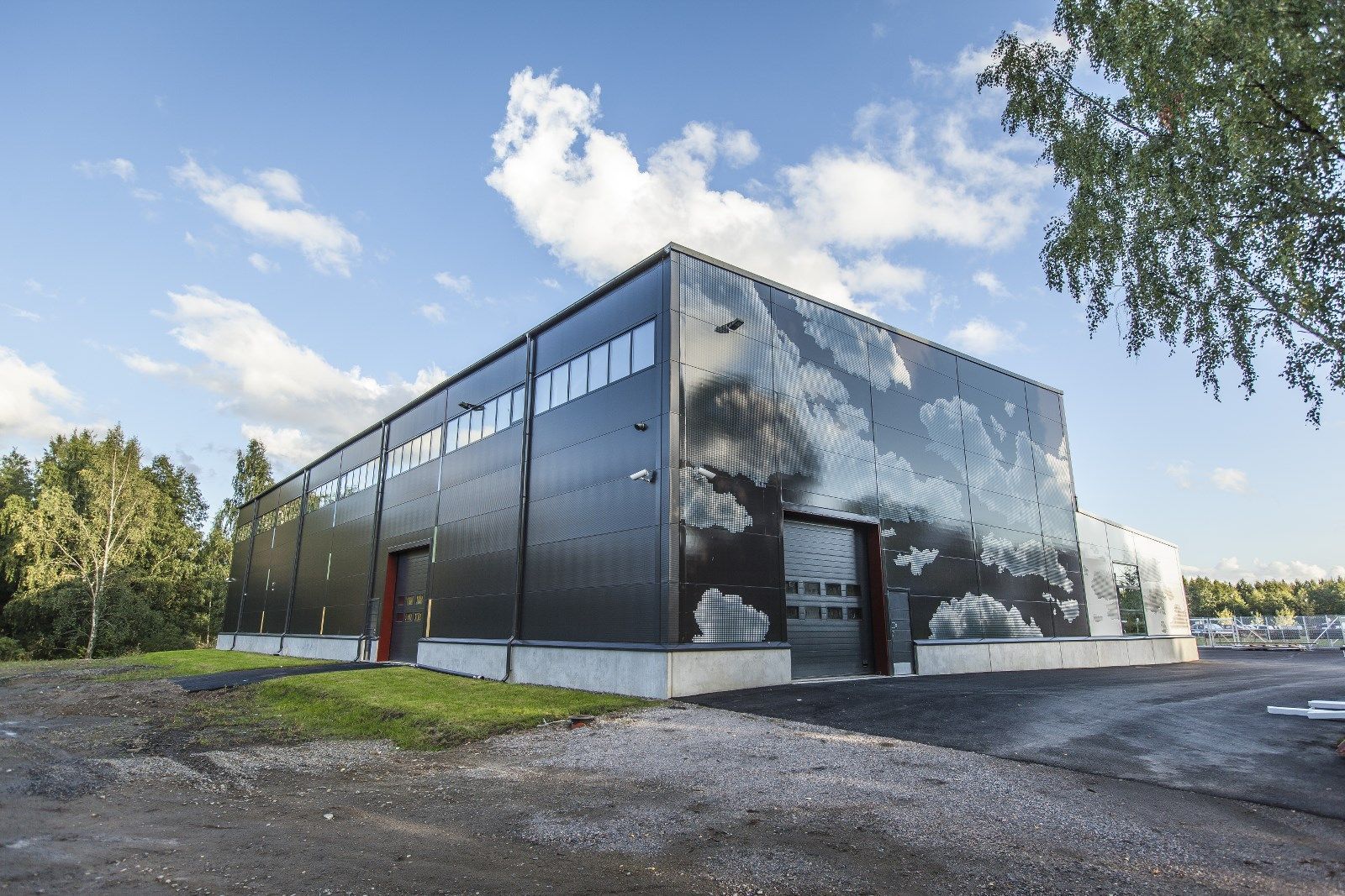 Lähes nollaenergiahalli Hämeenlinnassa